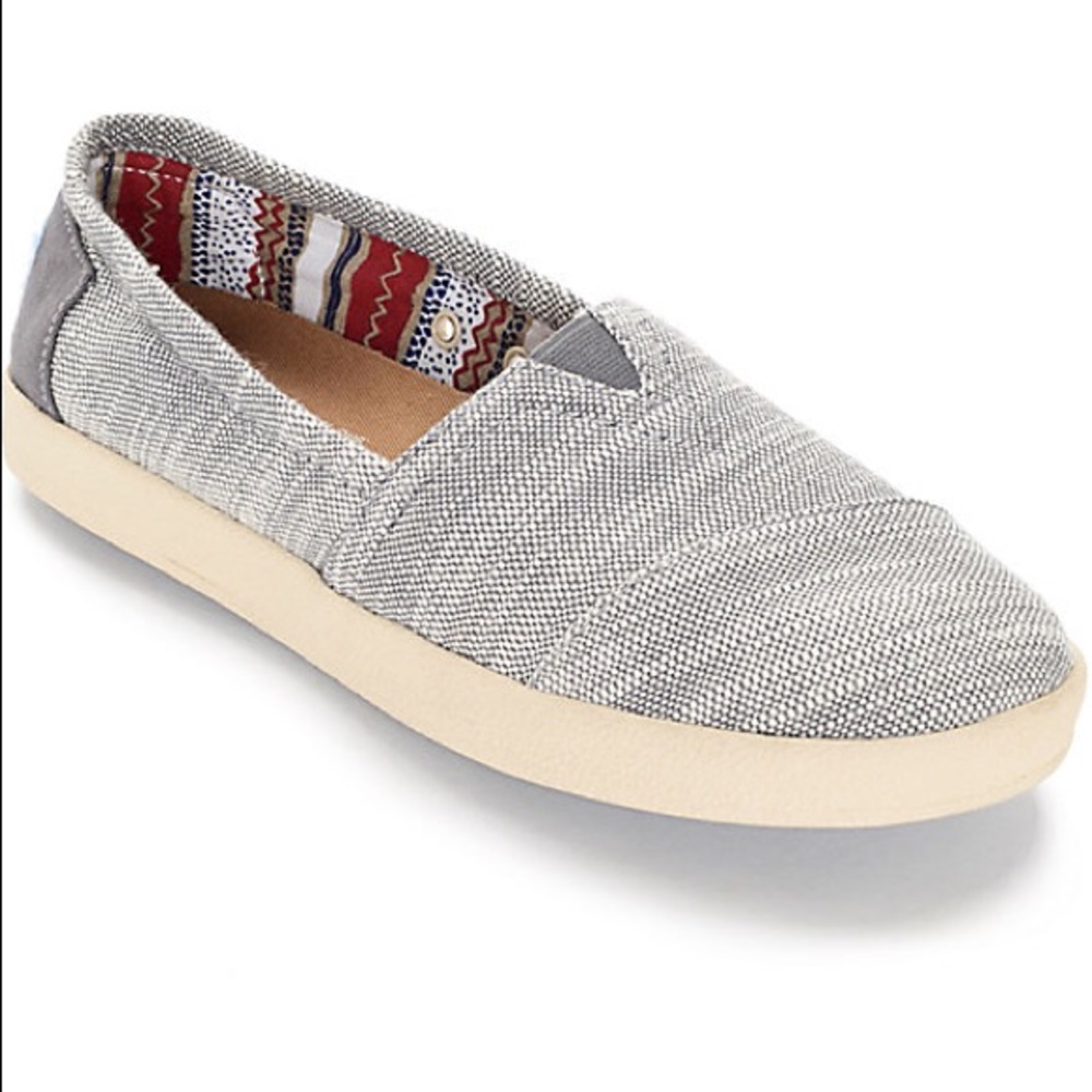 Toms!!